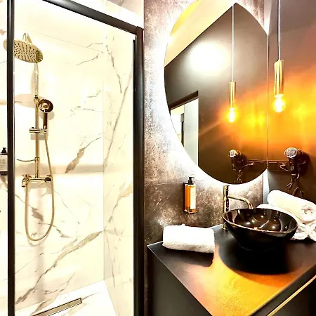 Apartpark Centrum Bronze * Zator